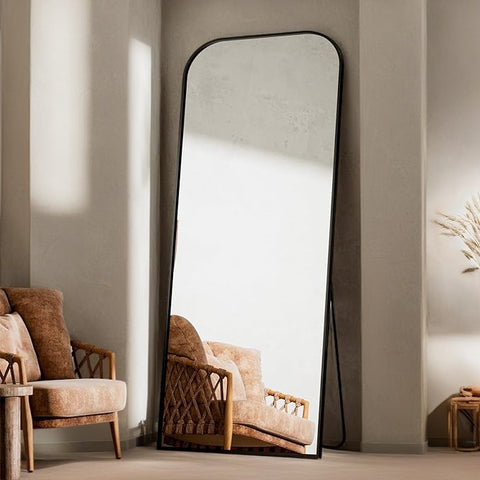 Arched Top Mirror with a Sleek Frame