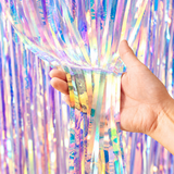Modern Foil Fringe Backdrop – Shimmer Tinsel Curtain for Parties, Celebrations & Photo Décor