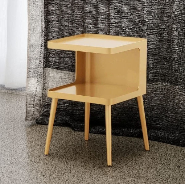 Functional metal accent table showing capacity to hold up to 20 pounds. Sturdy top for books, lamps, and drinks.