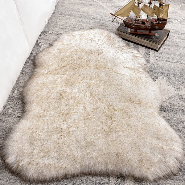 Ultra Soft Faux Fur Rug